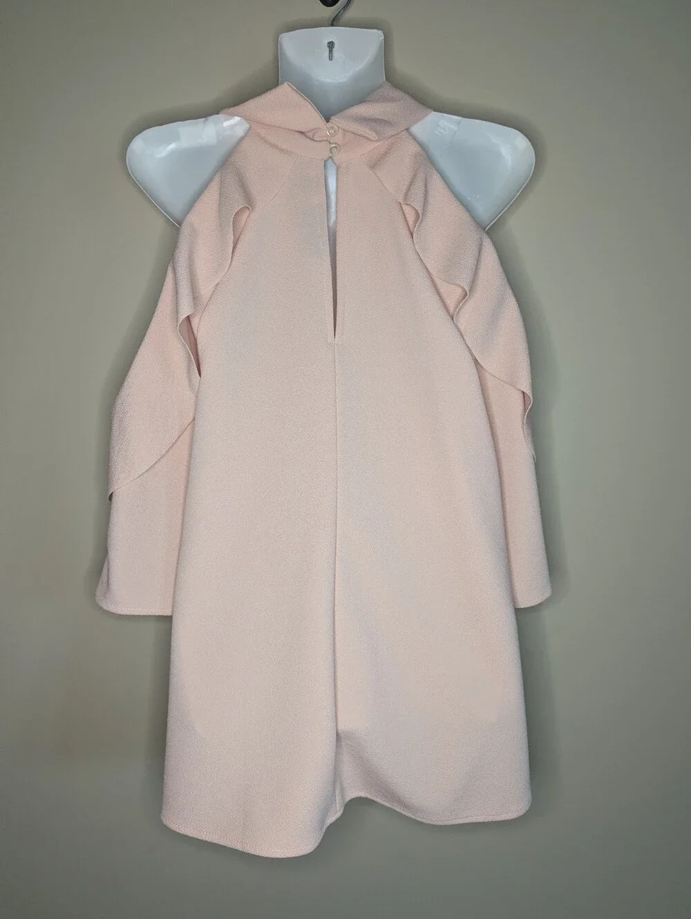 New York & Co Light Peach Cold Shoulder With Ruffles NWOT - Picture 3 of 6